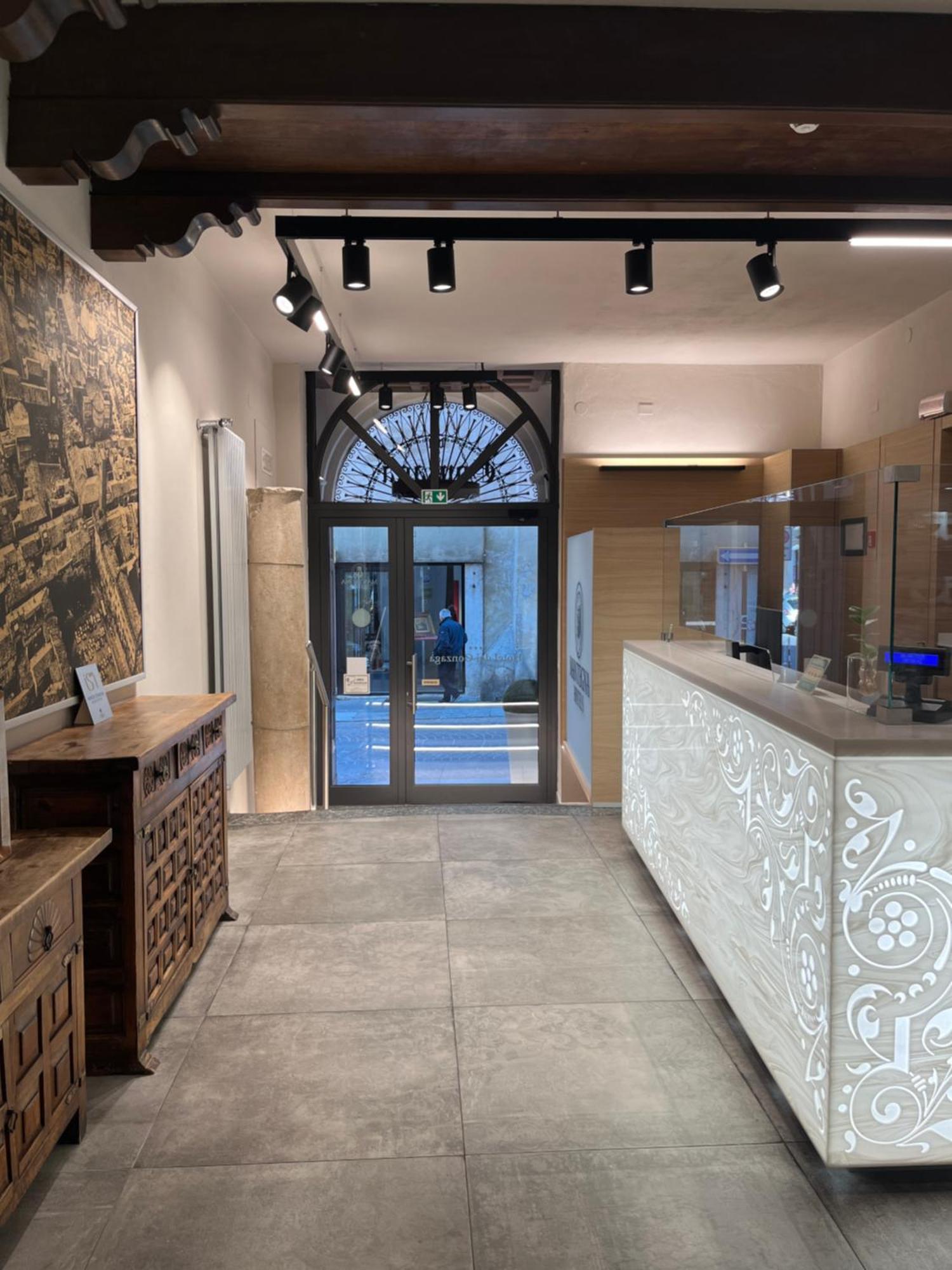 Residenza Accademia Hotel Mantua Buitenkant foto